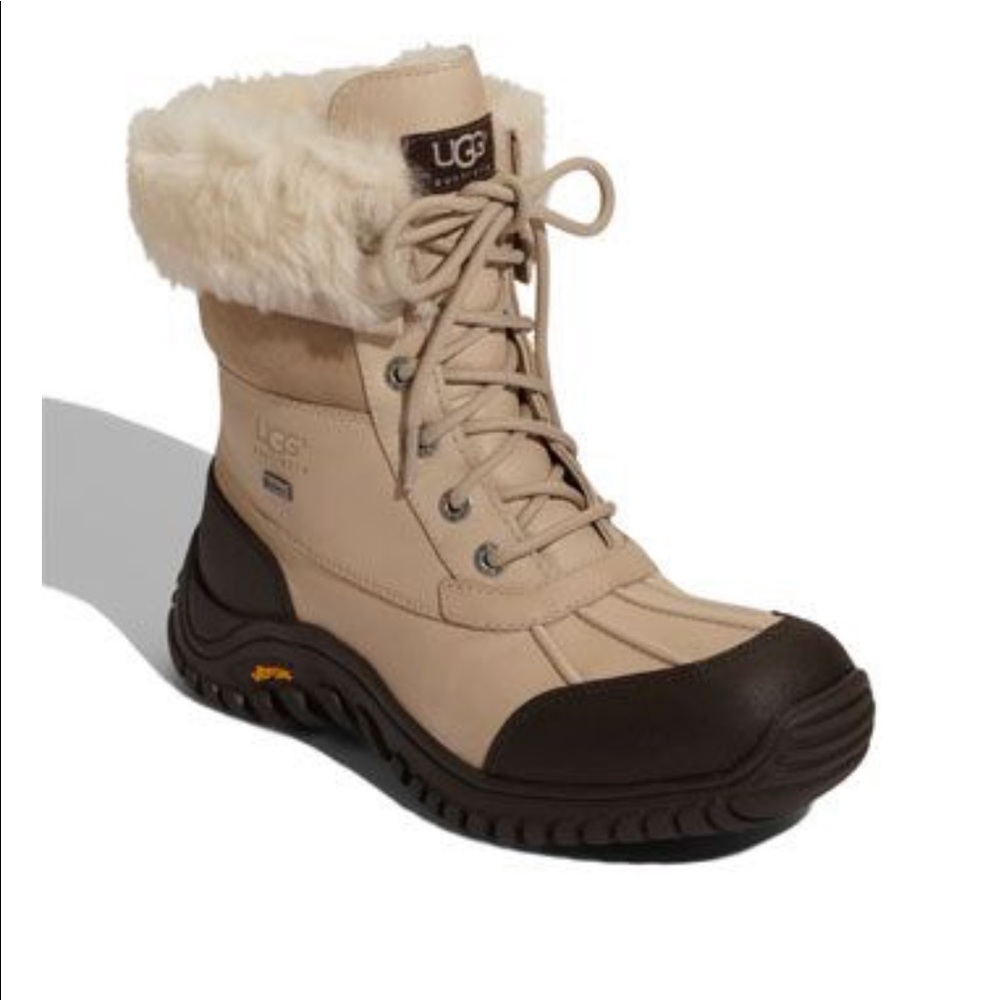 NWT! UGG WOMEN'S ADIRONDACK SNOW BOOT II